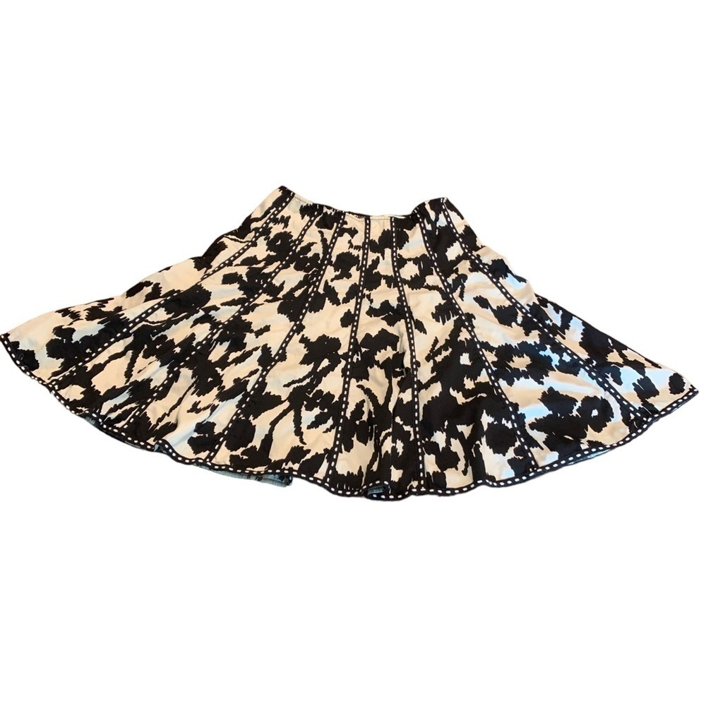 CAbi Black White Patchwork Stitched Above Knee Circle A line Skirt Size 2